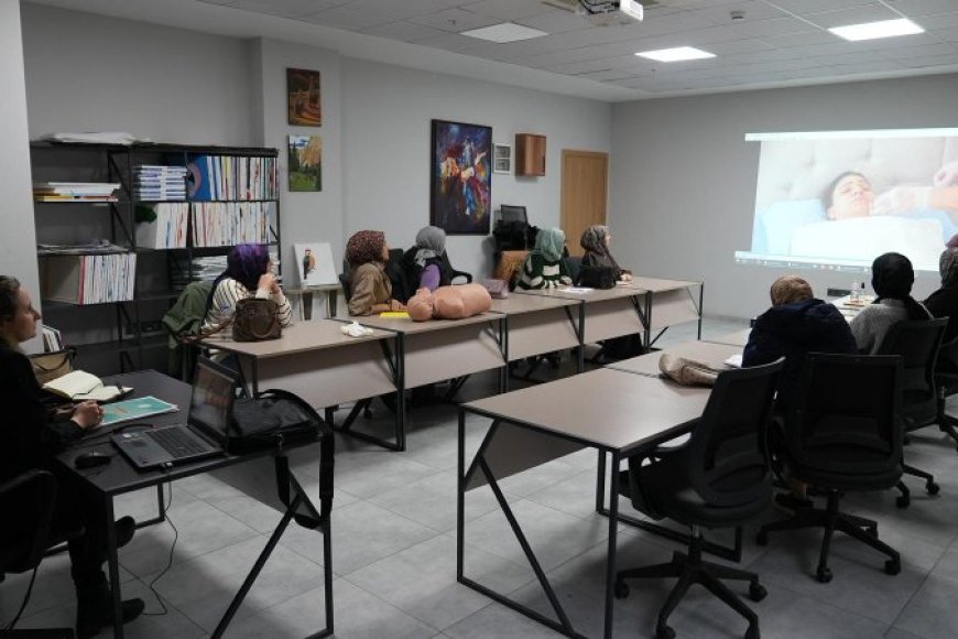 Gürsu’da Yaşlı Hasta Bakım Kursu Açıldı