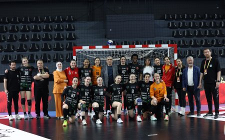 Bursa Büyükşehir Belediyespor kupada final biletini kaptı