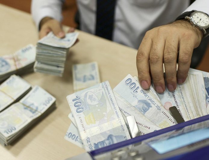Bayram ikramiyeleri hesaplara yatmaya başladı! Kim, hangi gün ikramiye alacak?