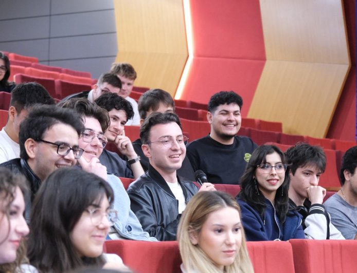 Avrupa Fırsatları Üniversite Öğrencileriyle Buluştu