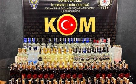 Bursa’da sahte içki operasyonu: 370 şişe sahte içki ve 600 litre etil alkol ele geçirildi
