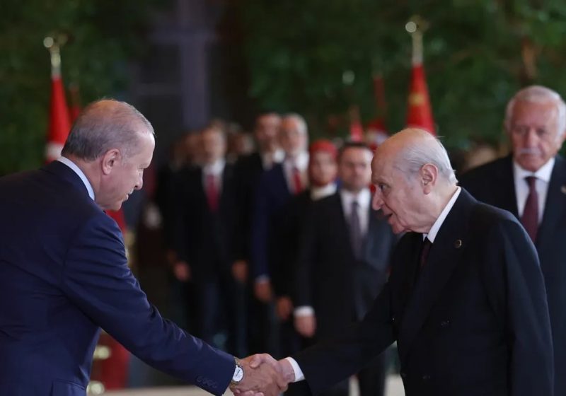1200x675-kulliyede-30-agustos-coskusu-baskan-erdogan-tebrikleri-kabul-etti-1788088588491 - Haber Buysa