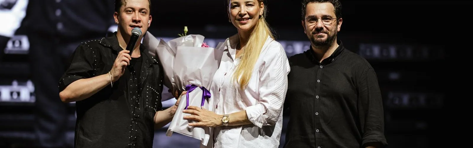 Açıkhava Poizi ile dev bir koroya dönüştü