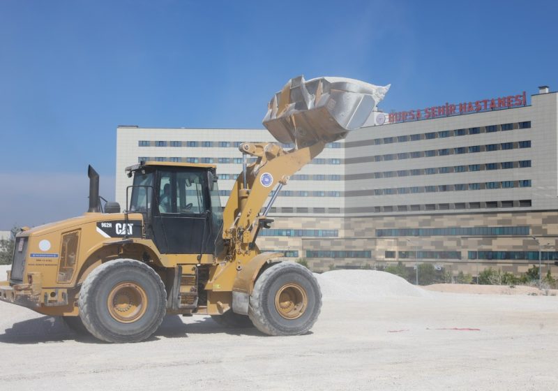 Bursa Şehir Hastanesi’nin iç yolları yenilendi