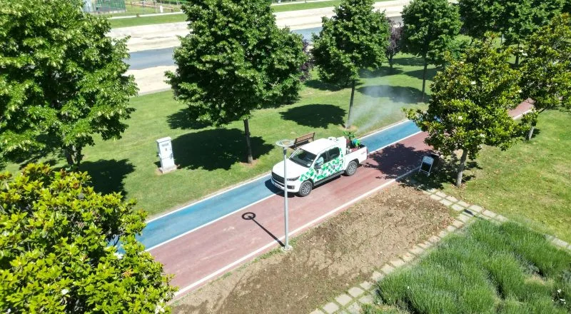 Büyükşehir sinekle mücadeleyi aralıksız sürdürüyor 