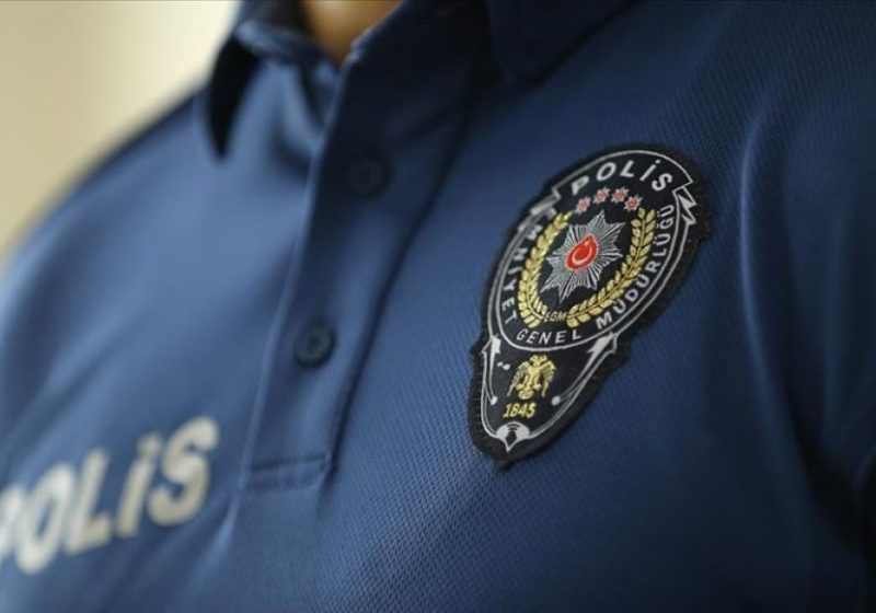 ‘Polisim’ dedi, 950 Bin TL Dolandırdı