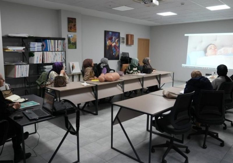 Gürsu’da Yaşlı Hasta Bakım Kursu Açıldı