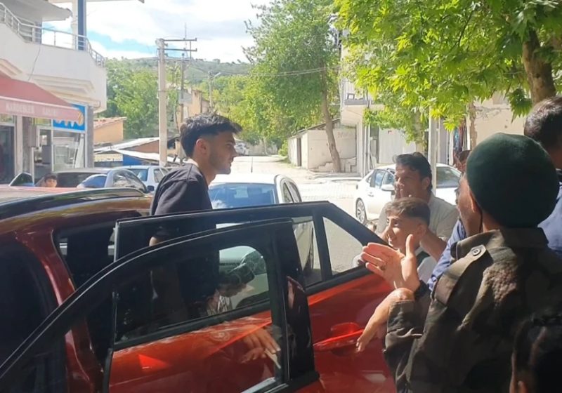 Beşiktaşlı futbolcunun ehliyetine el kondu: “Babaannemi hastaneye yetiştirmek için hız yaptım”