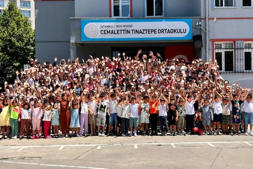 TÜGVA Yaz Okulu, İstanbul da 150 Bin Öğrenci Kaydıyla İstanbul’a Damga Vurdu