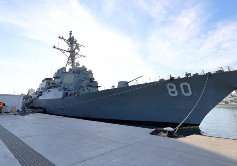 ABD savaş gemisi Mersin Limanı’na demirledi