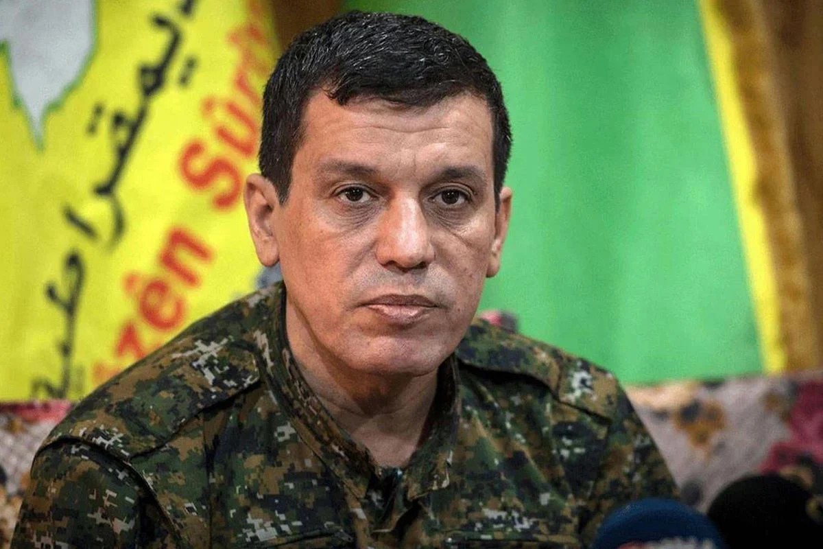 YPG’den Tarihi Teslimiyet: Örgüt Kendini Feshedip Şam’a Katıldı