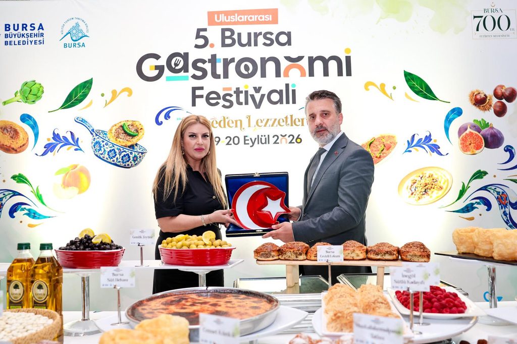 37695_MTZhOTZhNz - Haber Buysa