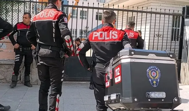 0x0-bakan-ciftciden-yeni-okul-guvenligi-talimati-gorevliler-cocuklardan-yarim-saat-once-okulda-olacak-1791811912801 - Haber Buysa